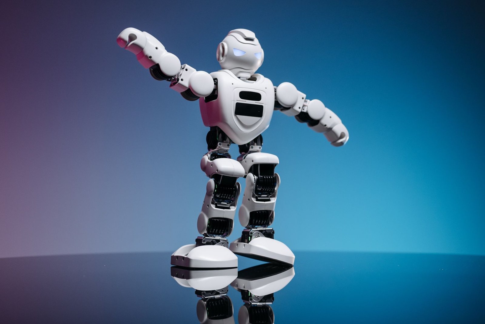 deeplearning.ai: start or advance your career in ai - aidiscoverydigest